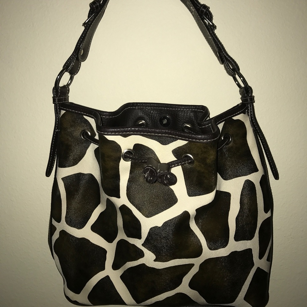 Giraffe print purse